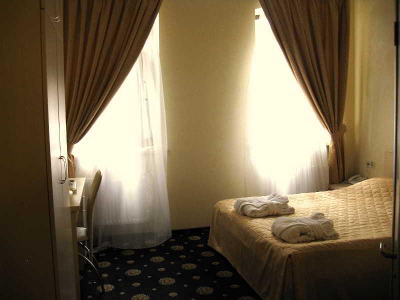 Gonchar Hotel Kiev Eksteriør billede
